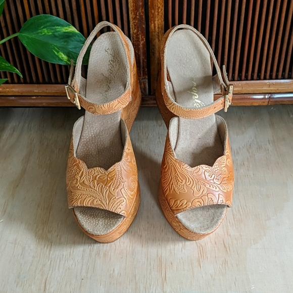 Free People Platform Wedge - Picture 3 of 3